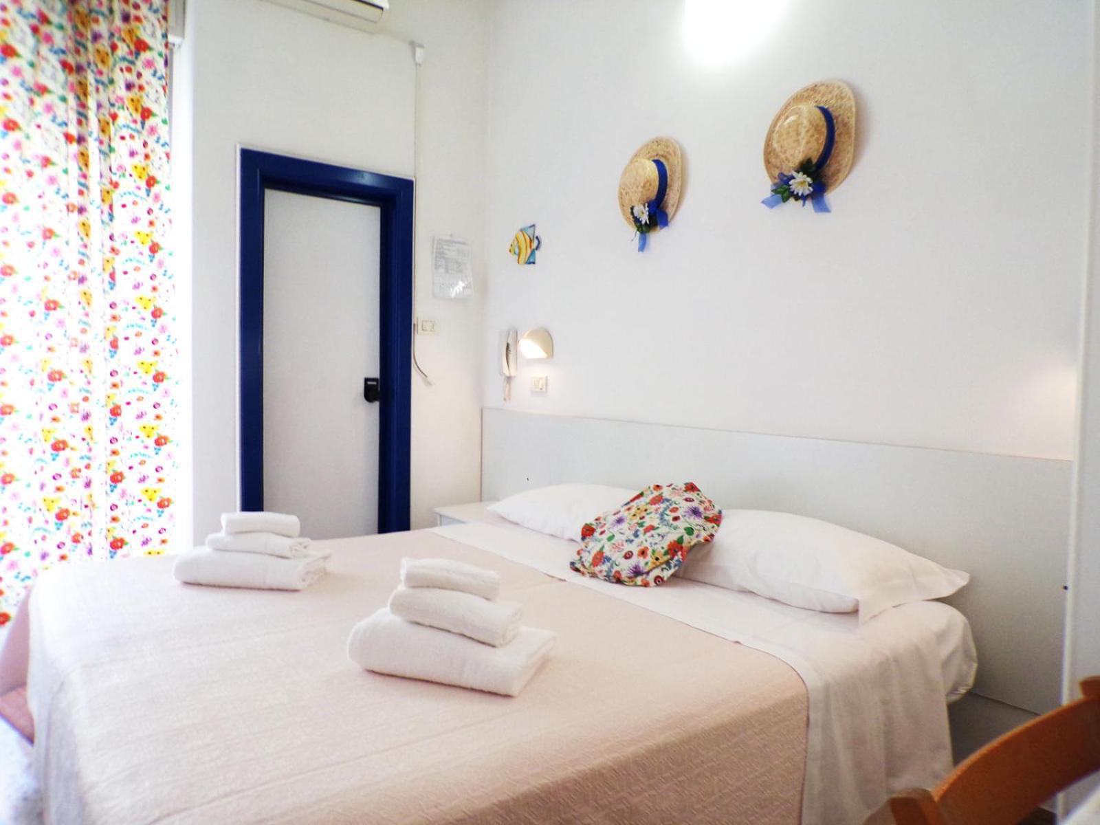 Hotel Graziella Mare Rimini Dış mekan fotoğraf